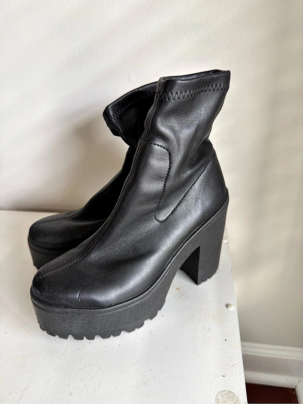 Black Ankle Boots Like New